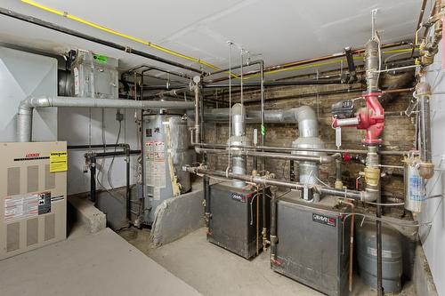 10665 96 St Nw, Edmonton, AB - Indoor Photo Showing Basement