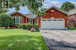 45 OLIVETREE Road Brantford, ON N3R 7X1
