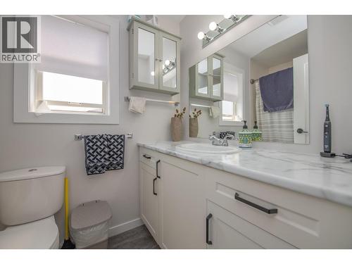 Ensuite - 3645 Patten Drive, Armstrong, BC - Indoor Photo Showing Bathroom