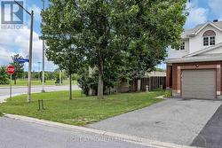 1 KINCARDINE DRIVE Ottawa, ON K2V 1B4