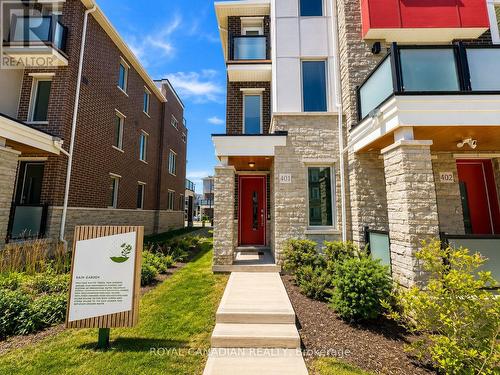 401 - 1034 Reflection Place, Pickering, ON - Outdoor With Facade