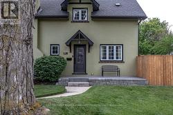 403 BROAD STREET E Haldimand, ON N1A 1G6