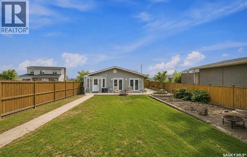 1201 Spadina Crescent W, Saskatoon, SK - Outdoor