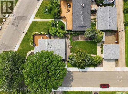 1201 Spadina Crescent W, Saskatoon, SK - Outdoor