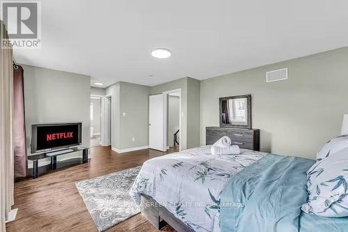 5 Sunset Way, Thorold, ON - Indoor Photo Showing Bedroom