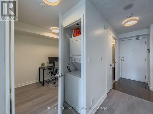 2611 - 81 Navy Wharf Court, Toronto, ON - Indoor