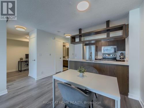 2611 - 81 Navy Wharf Court, Toronto, ON - Indoor