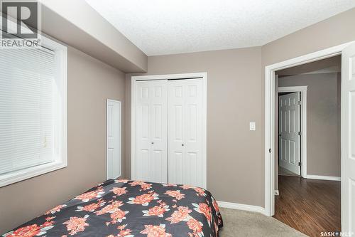 118 125 Willis Crescent, Saskatoon, SK - Indoor Photo Showing Bedroom