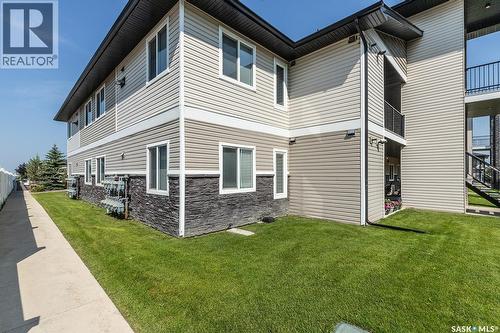 118 125 Willis Crescent, Saskatoon, SK - Outdoor