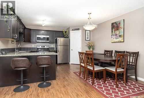 118 125 Willis Crescent, Saskatoon, SK - Indoor
