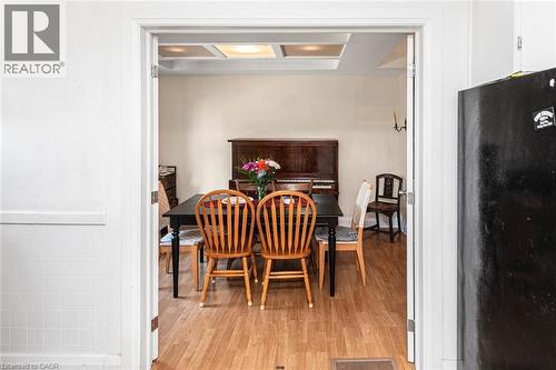 52 Cameron Avenue S, Hamilton, ON - Indoor