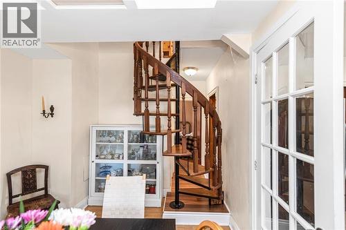 52 Cameron Avenue S, Hamilton, ON - Indoor Photo Showing Other Room