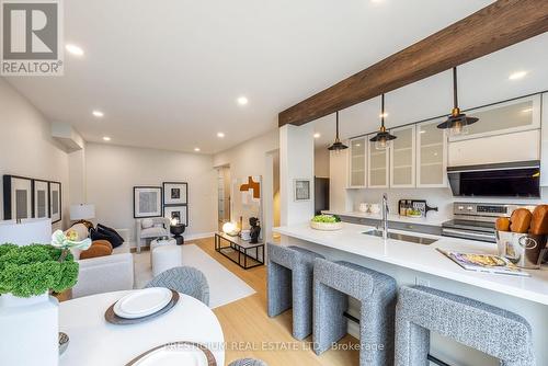 4094 Teakwood Drive, Mississauga, ON - Indoor