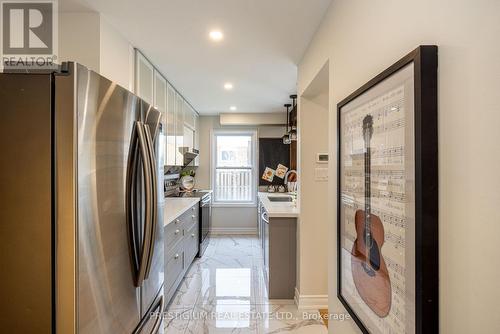 4094 Teakwood Drive, Mississauga, ON - Indoor