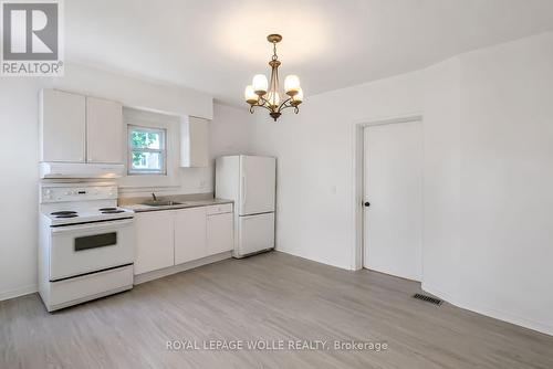 87 Lancaster Street W, Kitchener, ON - Indoor Photo Showing Kitchen