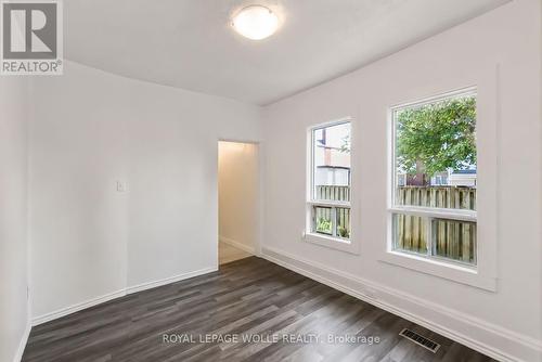 87 Lancaster Street W, Kitchener, ON - Indoor Photo Showing Other Room