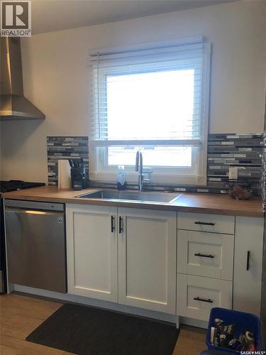 244 Northern Avenue, Canora, SK - Indoor Photo Showing Kitchen With Double Sink