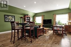 LOFT - FAMILY ROOM - 