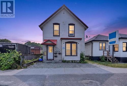667 MONTREAL STREET  Kingston (East Of Sir John A. Blvd), ON K7K 3J3