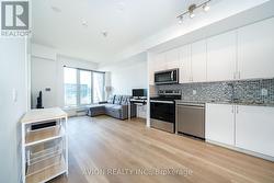 212 - 3220 SHEPPARD AVENUE E Toronto, ON M1T 3K3