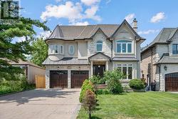 92 CAINES AVENUE Toronto, ON M2R 2L3