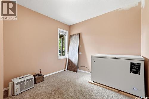 213 Grove Avenue, Saskatchewan Beach, SK - Indoor Photo Showing Other Room