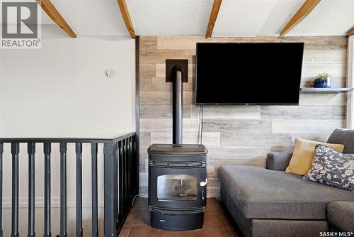 213 Grove Avenue, Saskatchewan Beach, SK - Indoor