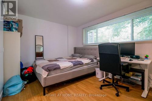 2 Cedarview Drive, Toronto, ON - Indoor Photo Showing Bedroom