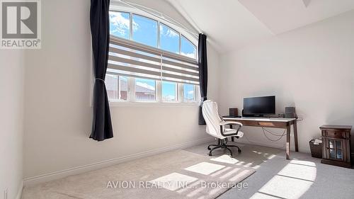 76 Maple Fields Circle, Aurora, ON - Indoor