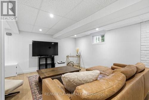 111 Gorman Park Road, Toronto, ON - Indoor