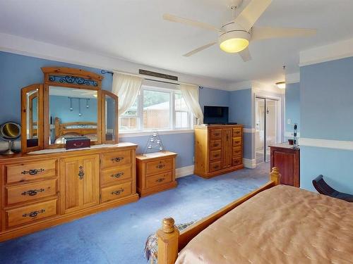 8 Glen Manor Drive, Dartmouth, NS - Indoor Photo Showing Bedroom