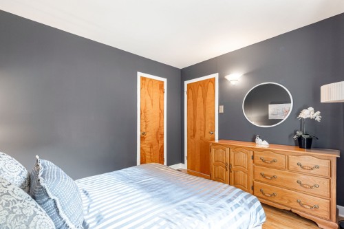 Chambre à coucher - 720 Rue Ste-Famille, Contrecoeur, QC - Indoor Photo Showing Bedroom