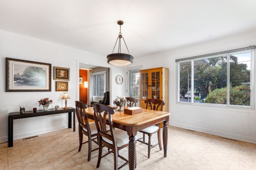 Salle à manger - 720 Rue Ste-Famille, Contrecoeur, QC - Indoor Photo Showing Dining Room