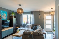 Salon - 
