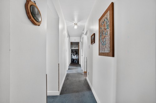 Corridor - 1585 Rue De Luçon, Laval (Pont-Viau), QC - Indoor Photo Showing Other Room