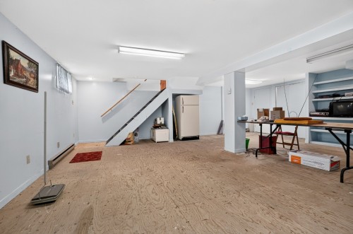 Salle familiale - 1585 Rue De Luçon, Laval (Pont-Viau), QC - Indoor Photo Showing Other Room