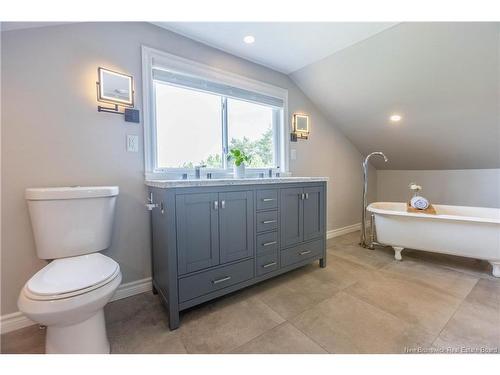 31 Walker Rd, Sackville, NB 