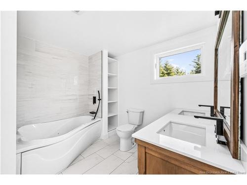 296 Buckingham Ave, Riverview, NB 