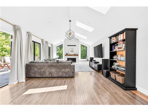 296 Buckingham Ave, Riverview, NB 