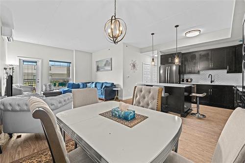 112-300 Centre St, Winnipeg, MB - Indoor