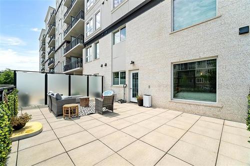 112-300 Centre St, Winnipeg, MB - Outdoor With Exterior