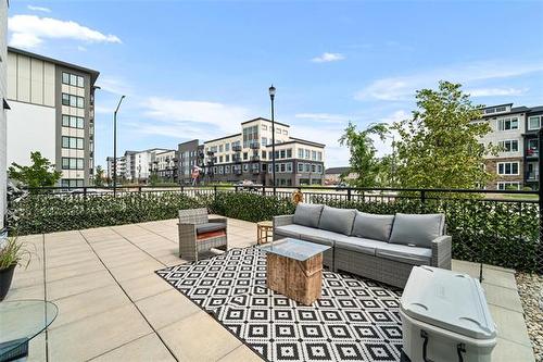 112-300 Centre St, Winnipeg, MB - Outdoor