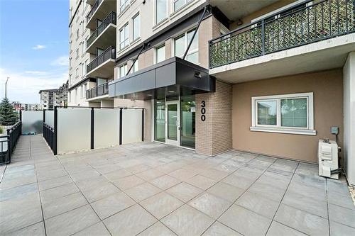 112-300 Centre St, Winnipeg, MB - Outdoor With Balcony With Exterior