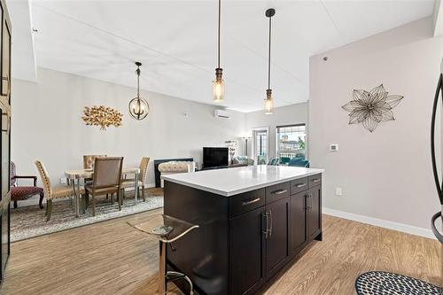 112-300 Centre St, Winnipeg, MB - Indoor