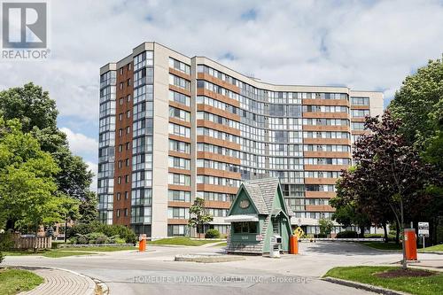 403 - 1230 MARLBOROUGH COURT  Oakville, ON L6H 3K8