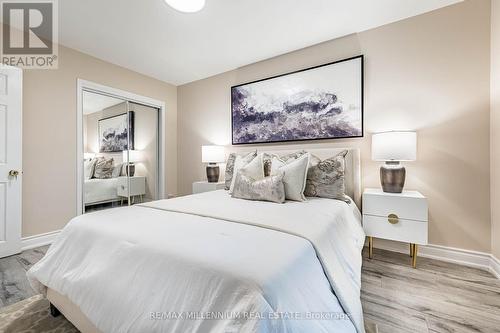 612 Appleby Line, Burlington, ON - Indoor Photo Showing Bedroom