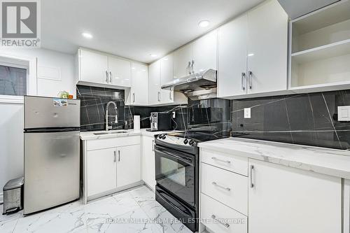 612 Appleby Line, Burlington, ON - Indoor Photo Showing Kitchen