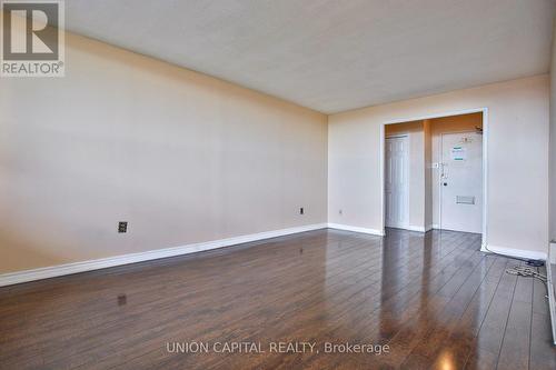 711 - 5 Frith Road, Toronto, ON - Indoor Photo Showing Other Room