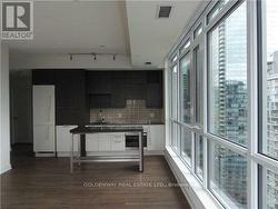 3005 - 199 RICHMOND STREET W Toronto, ON M5V 0H4