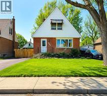 274 EAST 38TH Street  Hamilton, ON L8V 4G3
